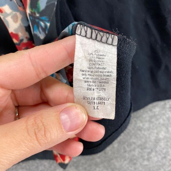 Le Lis Blouse Women 1X Plus Black Floral Long Sleeve Round Neck Pullover Casual - Picture 6 of 9